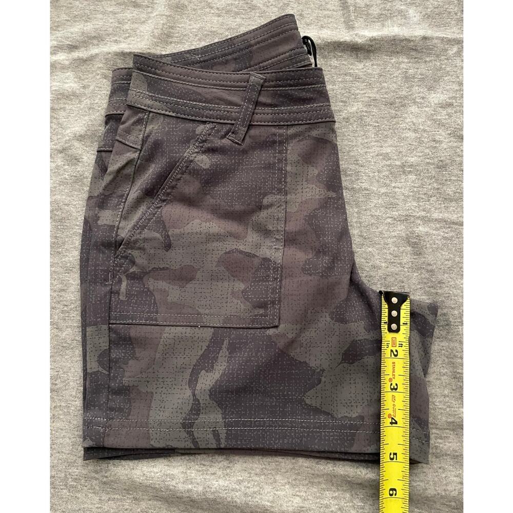 Newt Prana Olivia Womens Size 2 Gray Camo ReZion Stretch Shorts - Picture 11 of 14